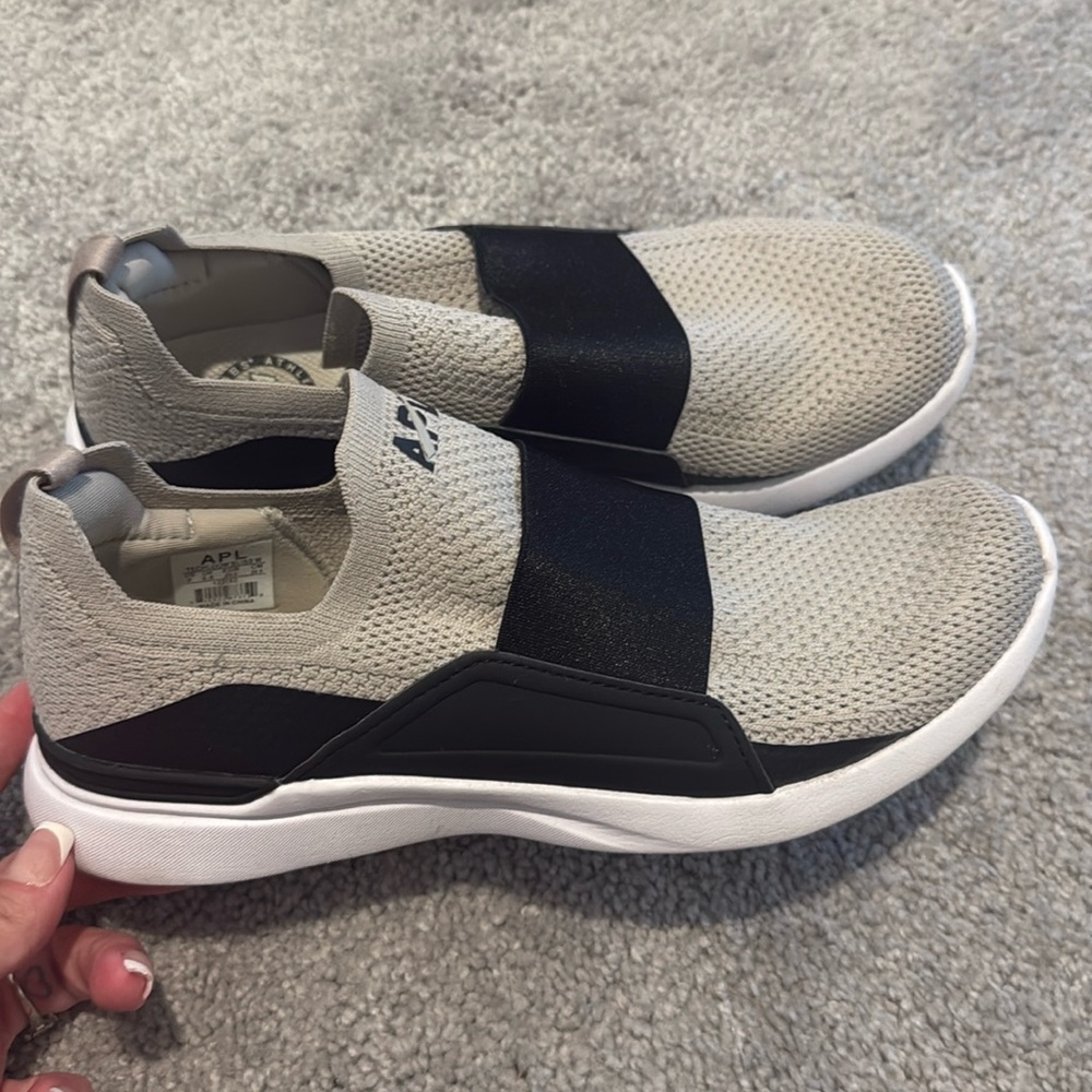 APL sneakers beige black womens size 8
